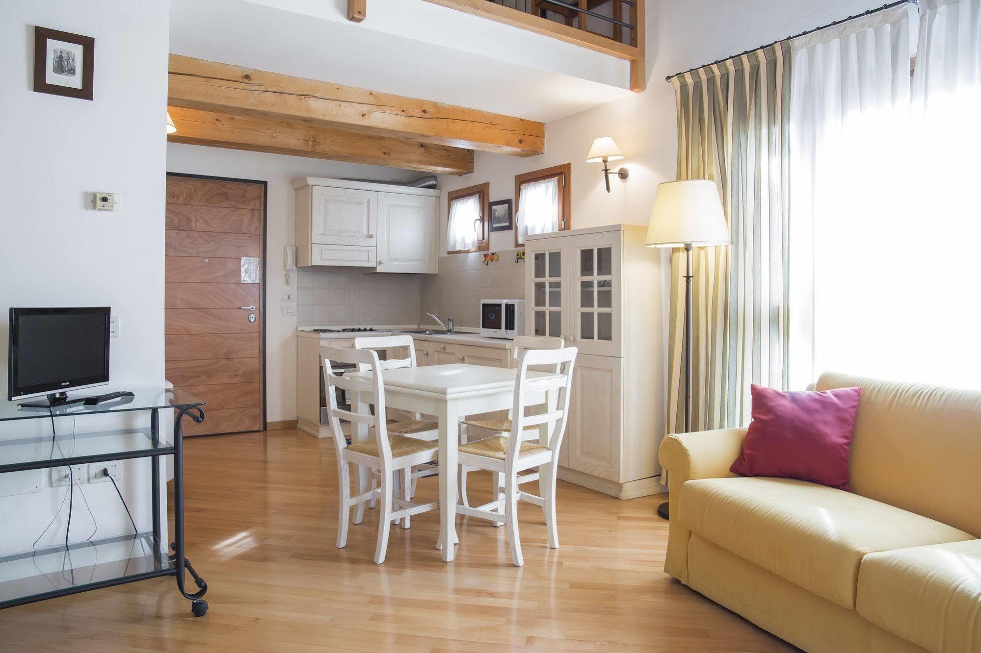 Apartment Ca Dei Dogi I מרטלאגו מראה חיצוני תמונה
